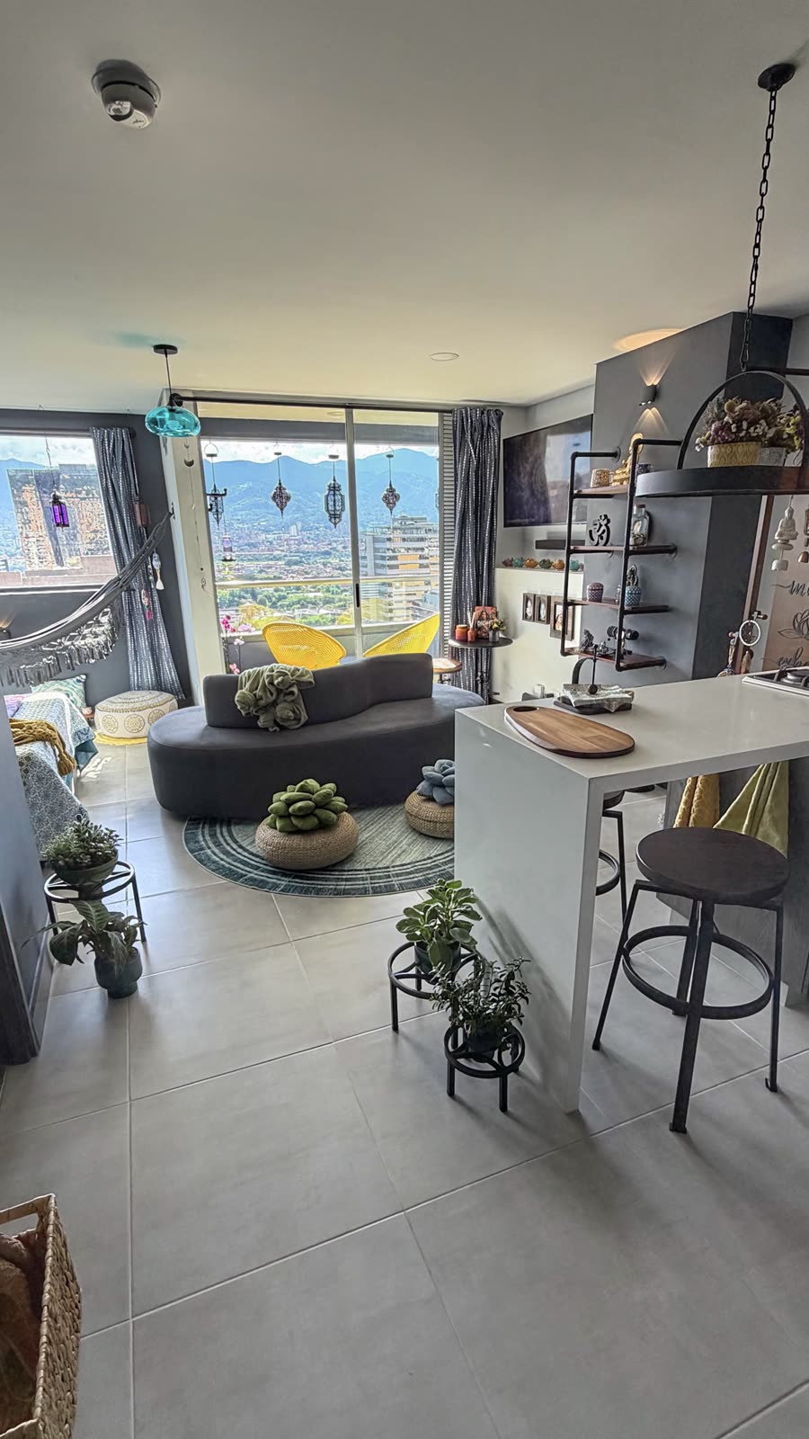 El Poblado apartment · photo 3